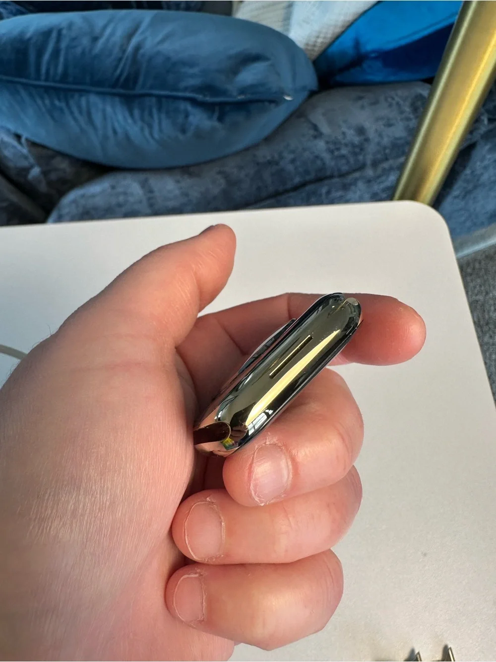 Apple Watch Series 7 (GPS + Cellular, 45mm) Gold